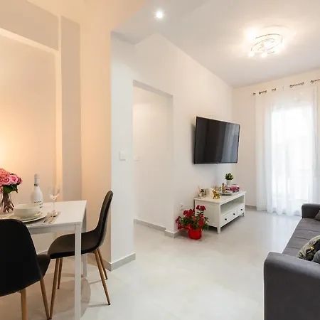 Sweet Dream Premium * Rhodes City